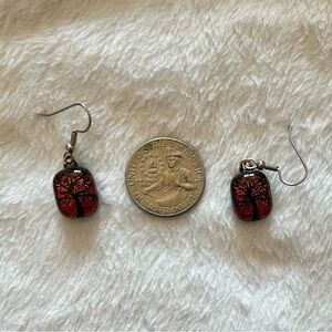 Color shifting glass earrings